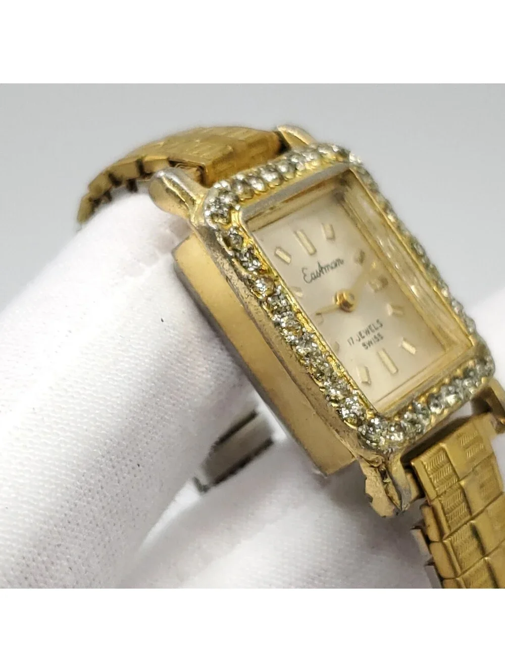 Vintage Eastman Swiss 17 Jewel Mechanical Womens Watch Running 20mm Stretch Band
